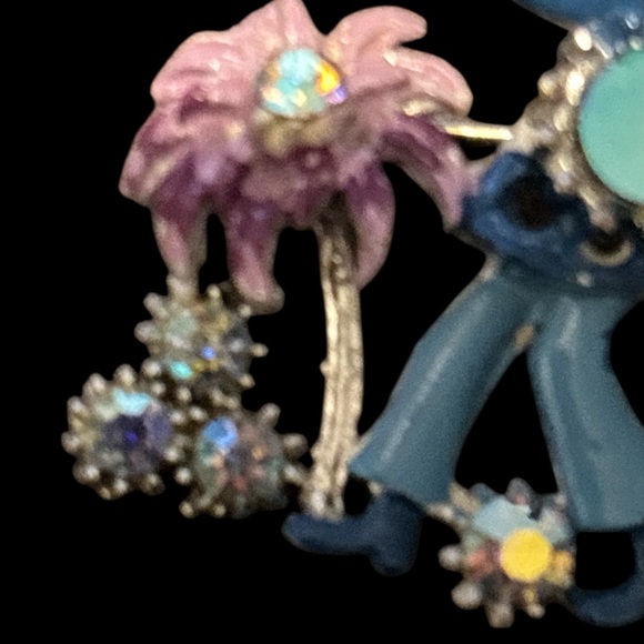 Colorful Enamel Brooch with Rhinestones - Picture 5 of 6